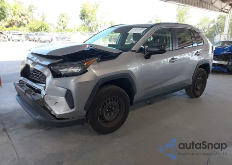 2021 Toyota Rav4 Le z USA, uszkodzony, nr VIN 2T3H1RFV8MC141960
